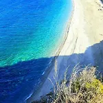 Dimitra Holiday home Mourteri