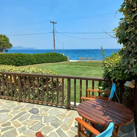 Dimitra 모우르테리