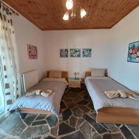 Dimitra 모우르테리